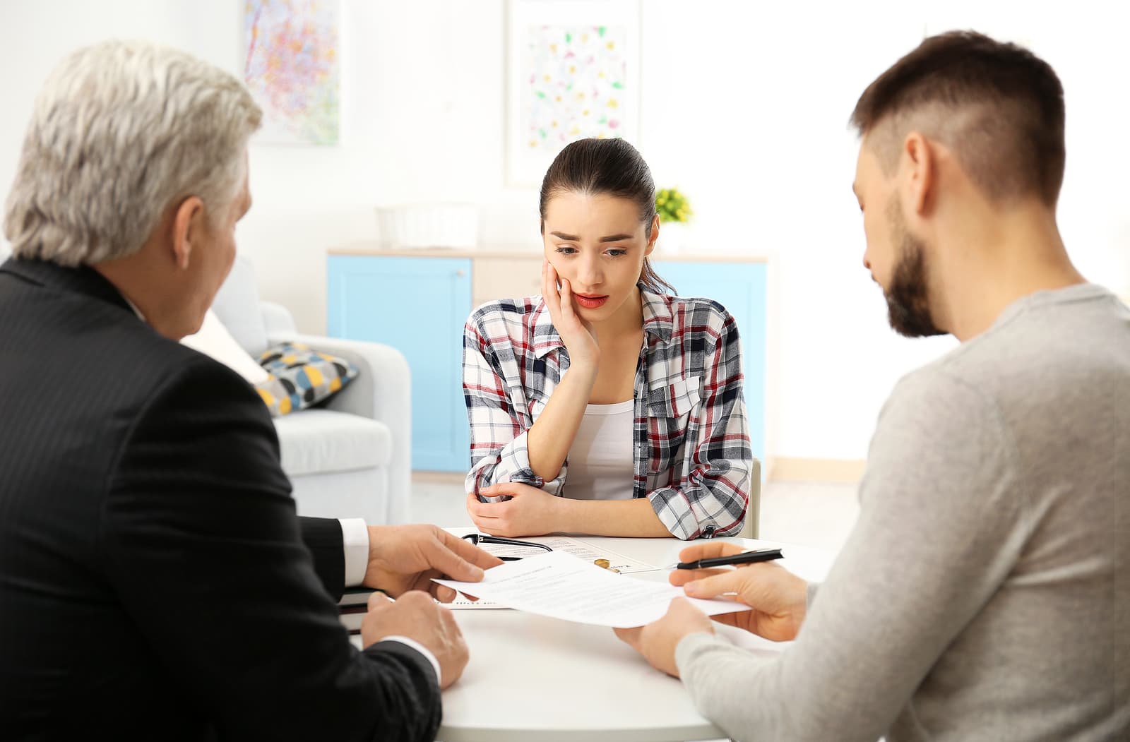Young couple preparing divorce application